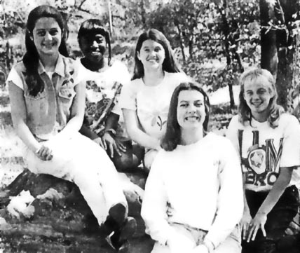queen95.jpg (40777 bytes)
