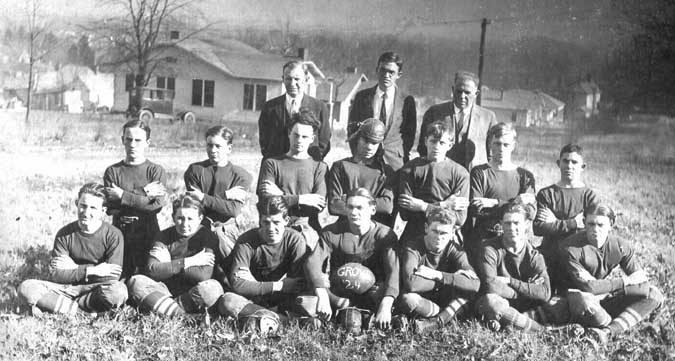 ftball24.jpg (52995 bytes)