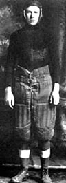 21fbalex.jpg (7803 bytes)