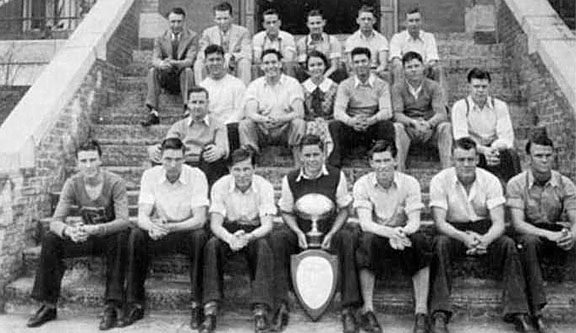 34ftball.jpg (56946 bytes)
