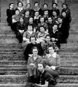 35gyresr.jpg (21745 bytes)