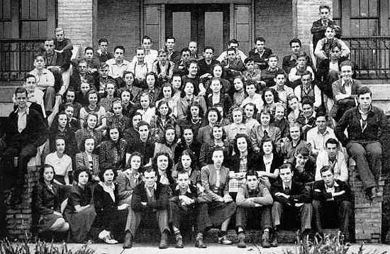 40juncls.jpg (65300 bytes)