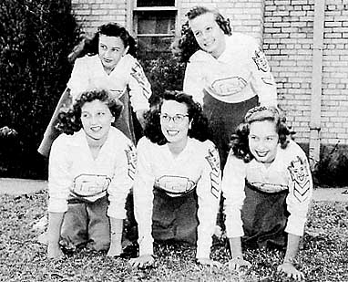 48cheer.jpg (41277 bytes)