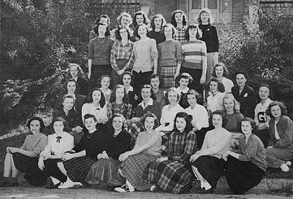 49glee.jpg (65821 bytes)