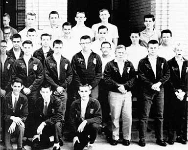 63ffa2.jpg (27761 bytes)