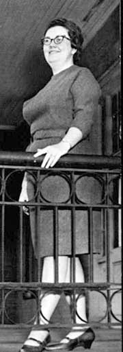 67ded.jpg (15668 bytes)