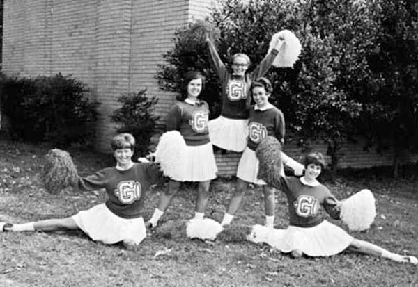 68cheer.jpg (69422 bytes)