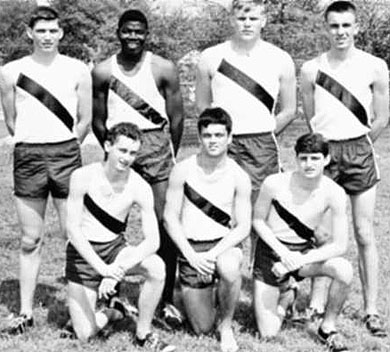 68trac1.jpg (43543 bytes)